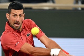Djokovic a maîtrisé son sujet jeudi à Paris KEYSTONE/EPA/CAROLINE BLUMBERG